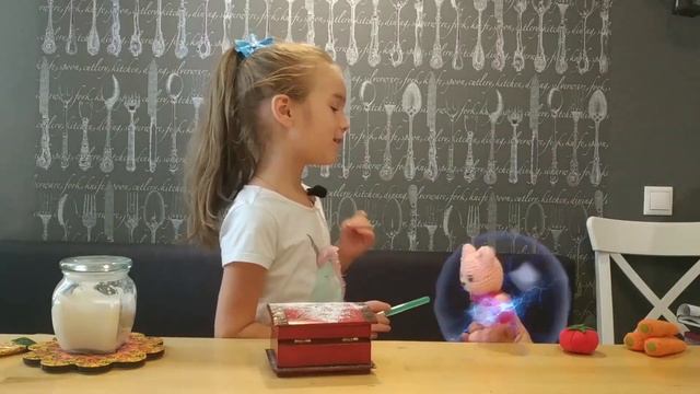 ТАЙНА СТАРОЙ ШКАТУЛКИ смотреть онлайн