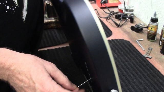 Schecter Diamond Series C-1 Platinum смотреть онлайн