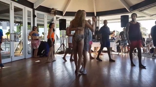 Polina, Kizomba Birthday Dance | #UrbanKiz #Kizomba #KizombaFusion #UrbanKizz #Dance смотреть онлайн