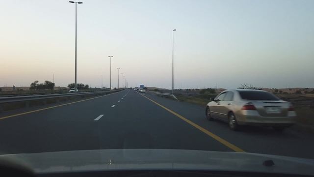 Неспешный трёп в эмирате Um Al Quwain. Неизведанные эмираты, ОАЭ. смотреть онлайн