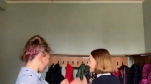 обзор на раздевалку в школе и одежду одноклассников/часть 2