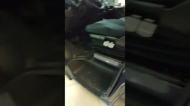 Новая газель. Это уровень. Есть даже массаж сиденья, но дорого. Оцените вид от 0 до 10