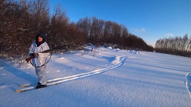 ПЯТЬ ПОПАДАНИЙ, А ОН БЕЖИТ ! Охота на зайца 2022 смотреть онлайн