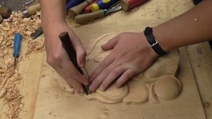 маска жрицы из дерева, резьба по дереву