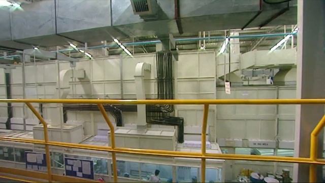 Rhino Suv Corporate Film Produce By Anglet Advertiser смотреть онлайн