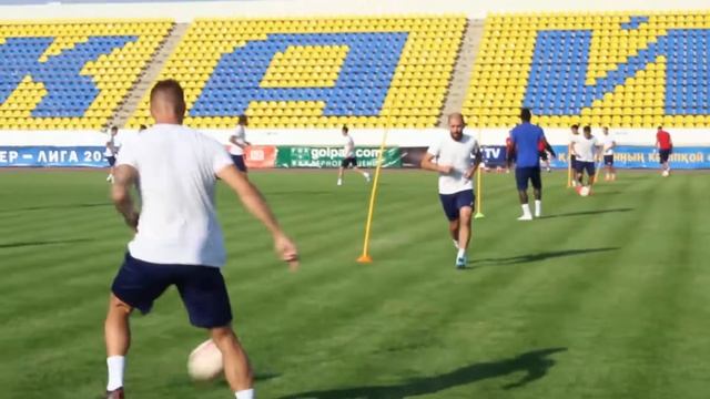 Представляем Вашему вниманию видео с предыгровой тренировки ФК "АКЖАЙЫК" смотреть онлайн