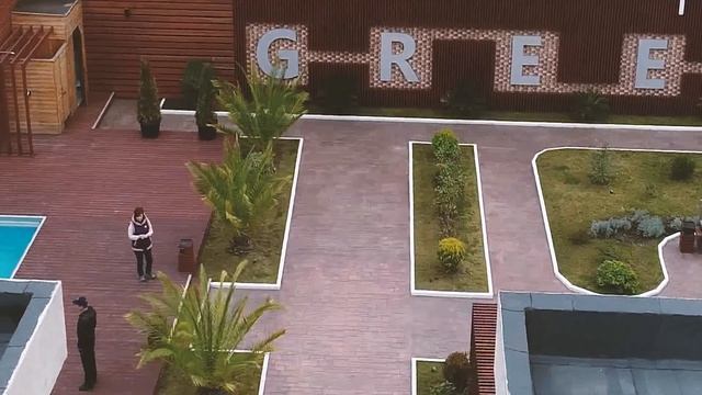 ЖИЗНЬ В ЖК GREEN PALACE/КАЖДЫЙ ДЕНЬ КАК ПРАЗДНИК смотреть онлайн