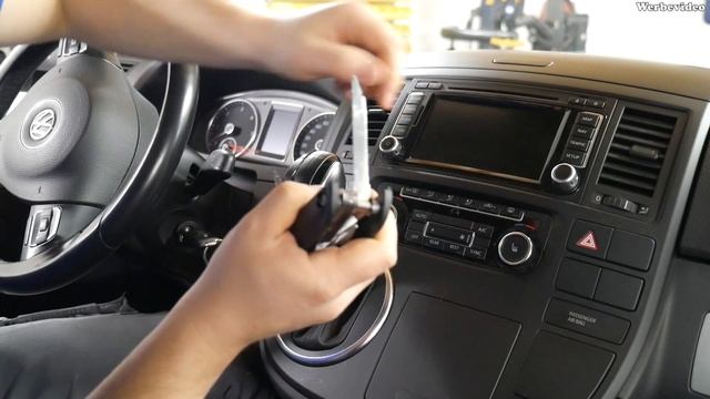 VW Navi RNS 510 defekt FEHLER: Navigation wird aktiviert I RNS 810 VW T5 Passat Golf Phaeton смотреть онлайн