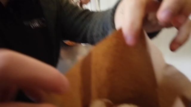 65 ЛЕТ: ПОНЧИКОВАЯ в Останкино: московский вариант пышечной на Конюшенной #07 SPASIBODA смотреть онлайн