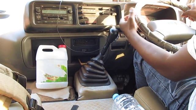 How to shift a Toyota coaster 5 speed Manual смотреть онлайн