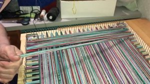 Мастер-класс «Плетение коврика на рамке» часть 1