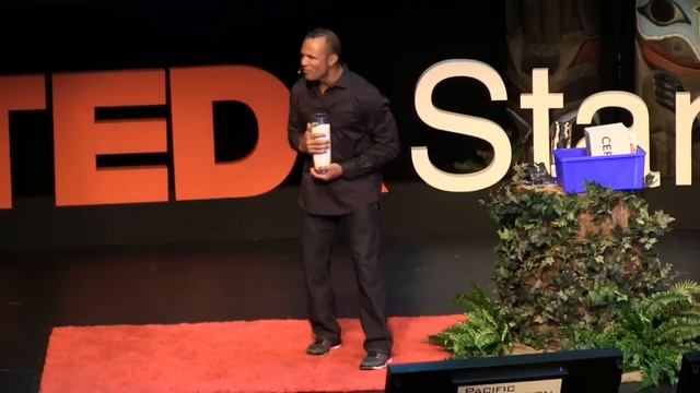 Fixing the childhood obesity epidemic | Matt Young | TEDxStanleyPark смотреть онлайн