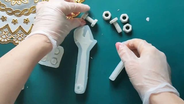 проверяем силиконовые формы "Инструменты" #силикон#формы#молды#мастеркласс#шоколад смотреть онлайн