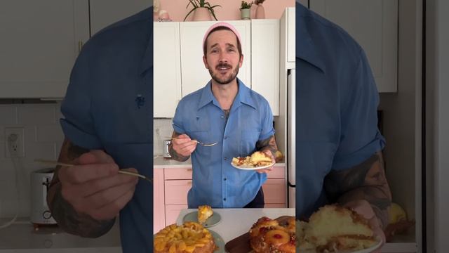 Pineapple Upside Down Cake - Retro Recipe VS Thomas Keller смотреть онлайн