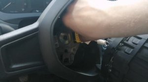 Как снять руль на Skoda rapid? Ставлю кожаный руль. DIY