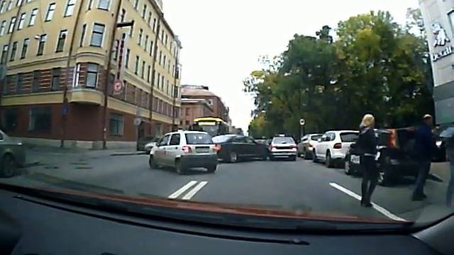 Мерс в господина Полицейского смотреть онлайн