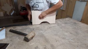 Табуретка для кухни с мягким сиденьем своими руками. Stool DIY