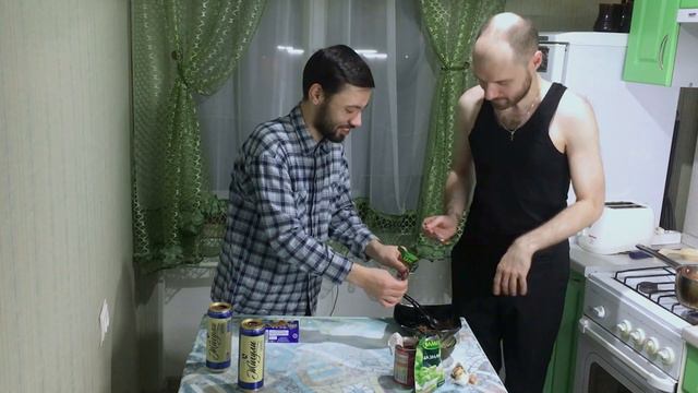 ПИКРОХОЛ.ЕДА — Гена Квитков «Звёзды» смотреть онлайн