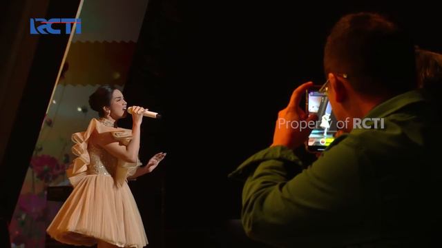 Cakra Khan Feat Lyodra - Seluruh Cinta | INDONESIAN DRAMA SERIES AWARDS смотреть онлайн