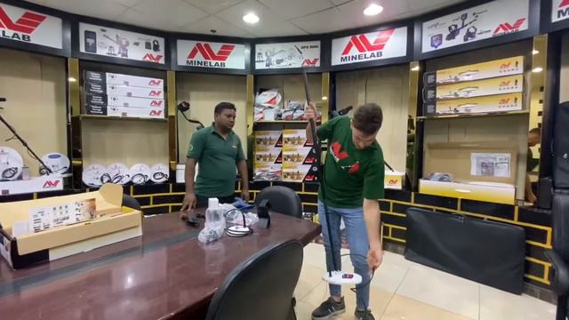 طريقة تركيب جهاز وحش الذهب GOLD MONSTER 1000 смотреть онлайн