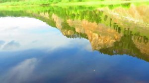 Река Пеледуй в нижнем течении. Скала (близ п.Пеледуй, Ленский район, Республика Саха Якутия)