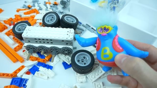 Тролли и Мега Колесница! Конструктор Apitor Super Bot | СПЕЦЗАКАЗ