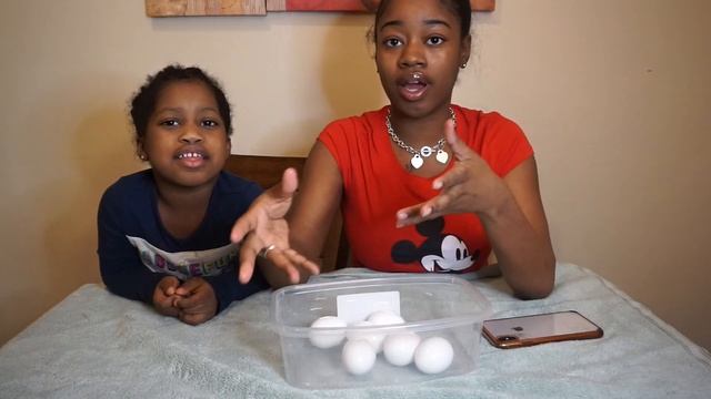 YOLKED!! смотреть онлайн