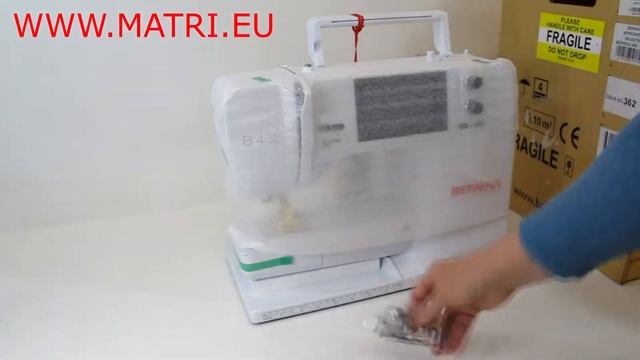 Bernina 435 sewingmachine What's in the box. смотреть онлайн