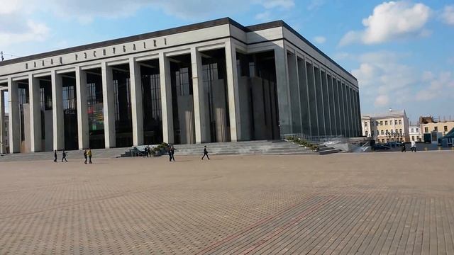 Минск:Октябрьская площадь,Дворец Республики,нулевой километр смотреть онлайн