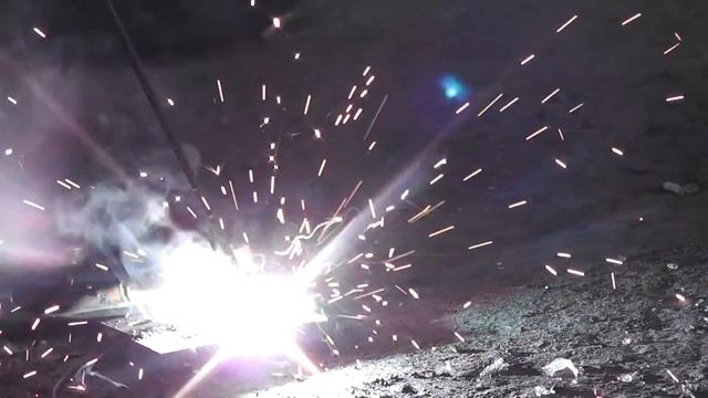 Бензогенератор Huter DY4000L + Ресанта САИ 160 ПН смотреть онлайн