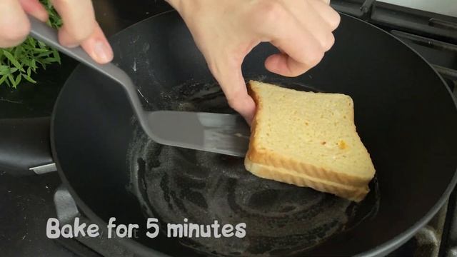 Add THIS to Your French Toast Recipe ? Tiktok ASMR Cooking #4 смотреть онлайн