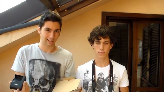 Unboxing Canon EOS 1200D + Test By infinitygame & Alessio смотреть онлайн