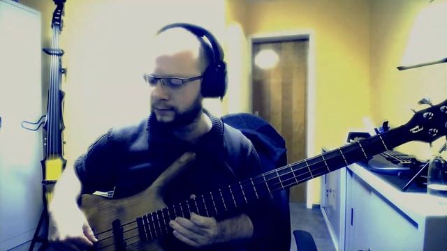 Psychedelic Phrygian Dominant Improv. - Bass Live Looping (Zoom B1X Four) смотреть онлайн