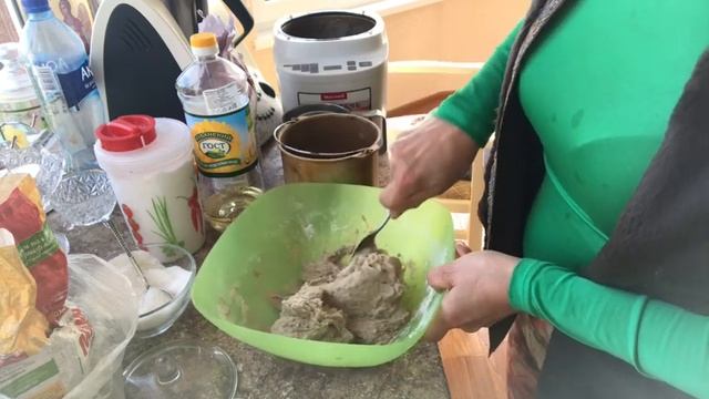 14. Печём ржаной бездрожжевой хлебушек! смотреть онлайн