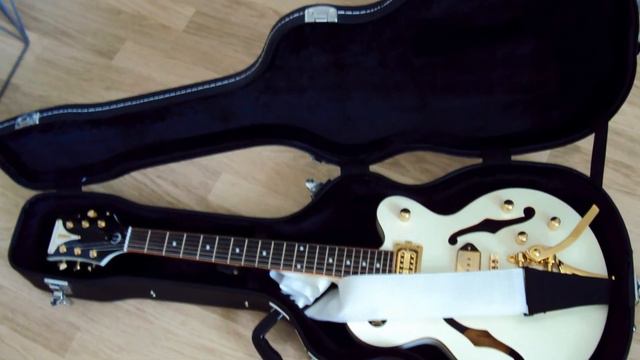 EPIPHONE Wildkat Royale смотреть онлайн