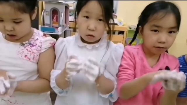 Кыл мээчик оҥоробут смотреть онлайн