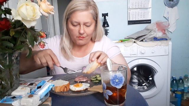 МУКБАНГ ПРИШЛО ВРЕМЯ СКОВОРОДЫ АНГЛИЙСКИЙ ЗАВТРАК смотреть онлайн
