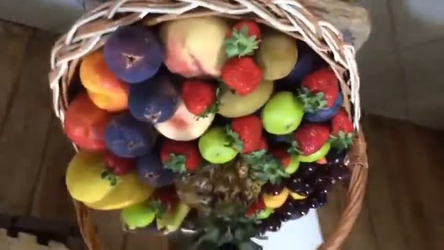 Корзинка Красивая очень для настроение для души￼  ￼Всем￼ Кто смотрит здоровья счастья любовь￼