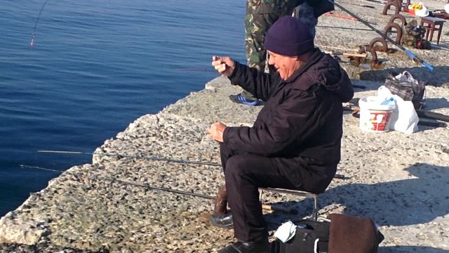 сезон на море открыт смотреть онлайн
