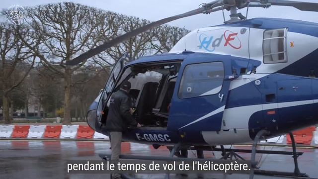 La tour Eiffel grandit - le film officiel смотреть онлайн