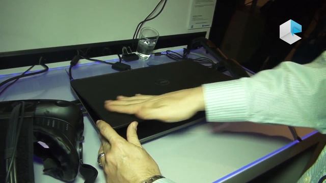 DELL Precision 7720 workstation VR ready with Nvidia Quadro P4000 and Quadro P5000 смотреть онлайн