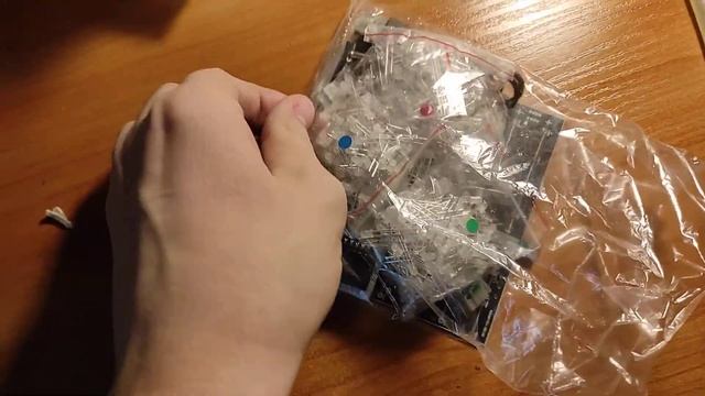 3Д 8х8х8 RGB светодиодный куб.Видео-инструкция по сборке электронного конструктора смотреть онлайн