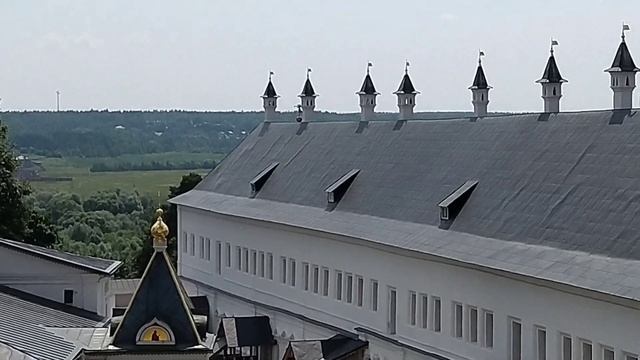 Экскурсия в Звенигород (Городок, Скит Саввы, Саввино-Сторожевский монастырь), 27.06.21 г. смотреть онлайн