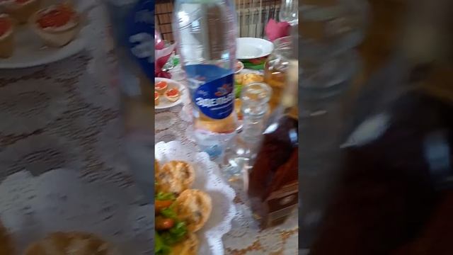 готовим накрываем оформляем блюда обслуживаем банкеты свадьбы юбилеи под ключ. юбилей. 11.09.2022 смотреть онлайн