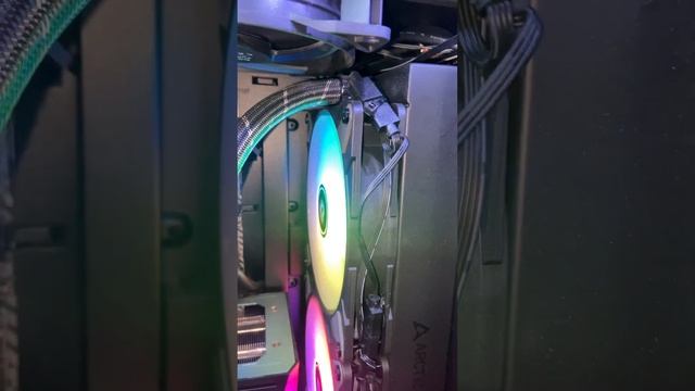 Система водяного охлаждения Arctic Liquid Freezer II 280 ARGB смотреть онлайн