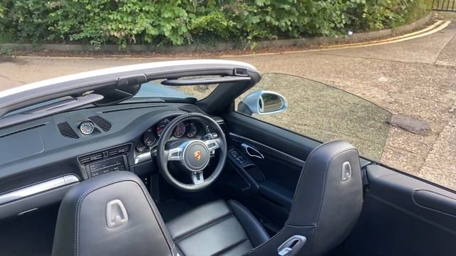 Porsche 911 991.1 Turbo Cabriolet смотреть онлайн