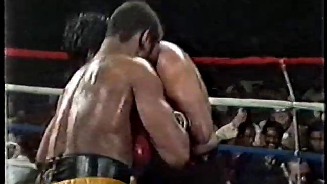 Leon Spinks vs Eddie Lopez смотреть онлайн