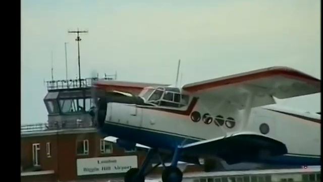The Antonov AN2 HA-MKF Wows your Show !!!!!! смотреть онлайн