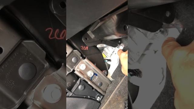 2015- 2016 Honda CR-V airbags module removal смотреть онлайн