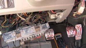 Проводка на Ивеко Дейли демонтирована